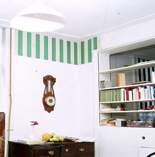 Louis Vuitton Daniel Buren: When Luxury Fashion Meets Conceptual Art - Papiers collés blanc et vert - 1969 by Daniel Buren
