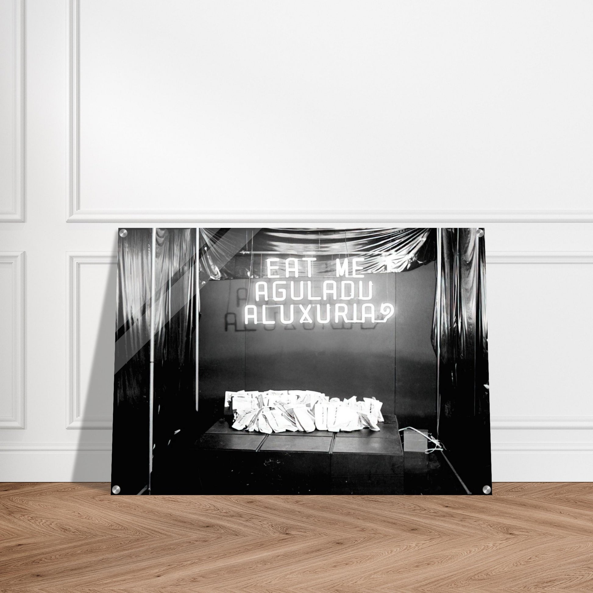 Eat Me. The Gluttony or Lust - 1976 - Lygia Pape Acrylic Print - 70x100 cm / 28x40″ inches