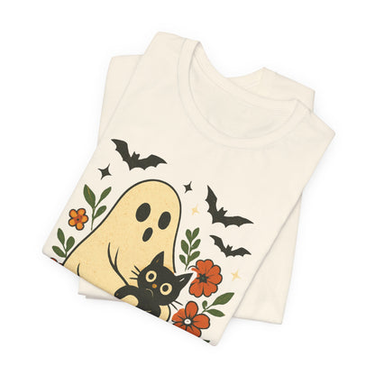 Gruseliger Geist mit schwarzer Katze, tolles Blumenmuster für Halloween