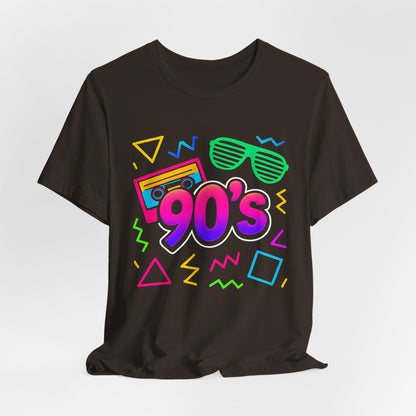 Oldschool-Musik der 90er – Arcade-Vibes. Klassischer 90er-Jahre-Vintage-Look. Retro-T-Shirt „I Heart The Nineties“ aus den 90ern.