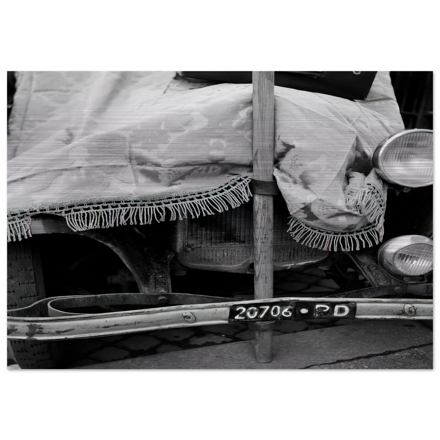 ROME FLEA MARKET V 1952 - Robert Rauschenberg Brushed Aluminum Print - 70x100 cm / 28x40 inches | Robert Rauschenberg Aluminum Print | Robert Rauschenberg Prints