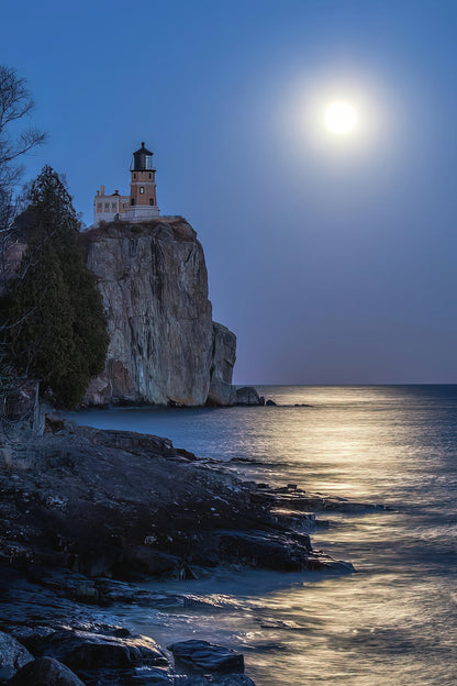 Moonlight Rock Fine Art Print | RedKalion