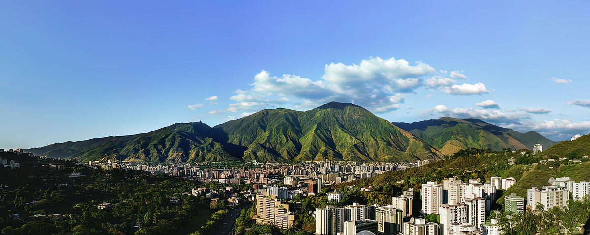 Parque Nacional El Avila en Caracas Art Print | RedKalion