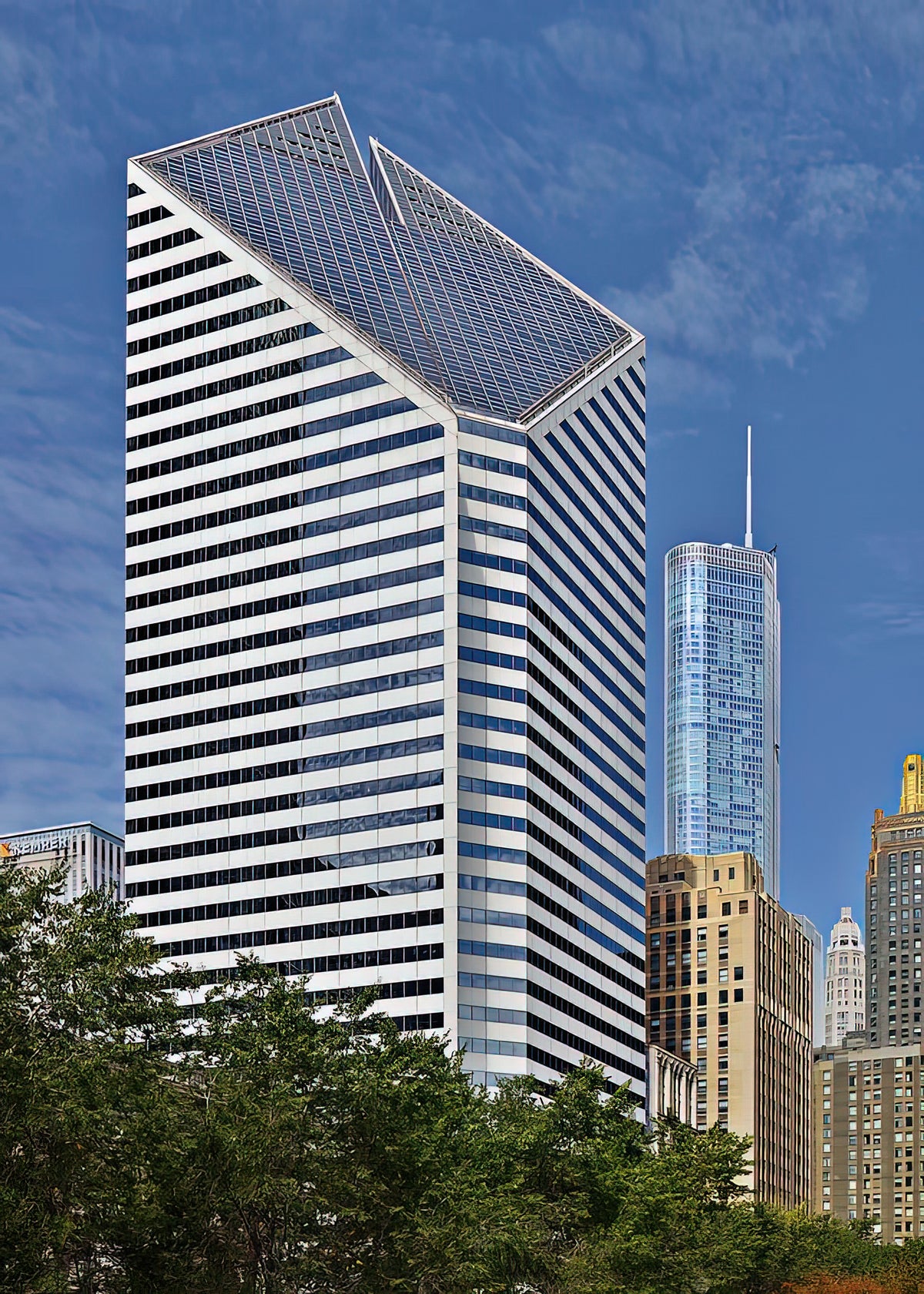 Smurfit Stone Building Art Print | Chicago Crain Communications Building | RedKalion