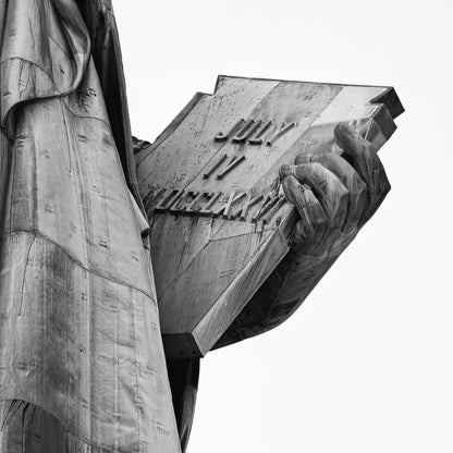 Statue of Liberty Tablet Art Print | RedKalion