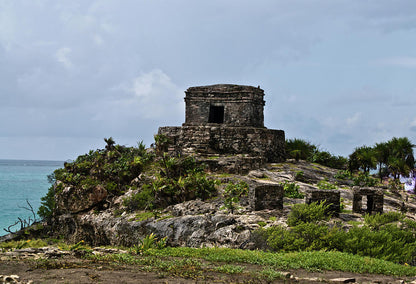 Telum Art Print: Ancient Ruins of Mexico | RedKalion Fine Art Print