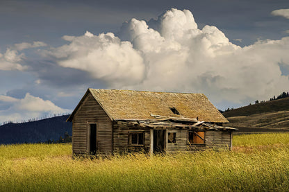 Western Farmhouse Art Print: Nostalgic Landscape Under Big Sky | RedKalion